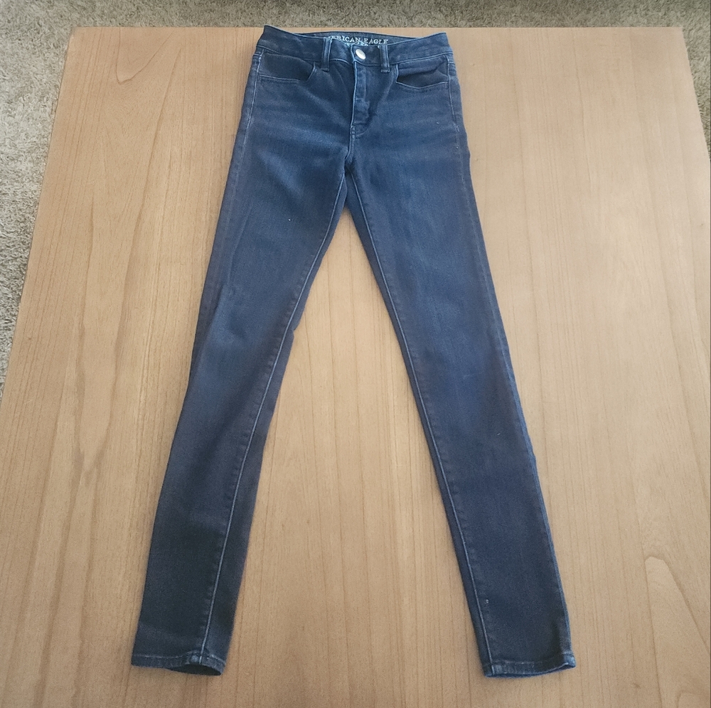 American Eagle Hi-Rise Jegging